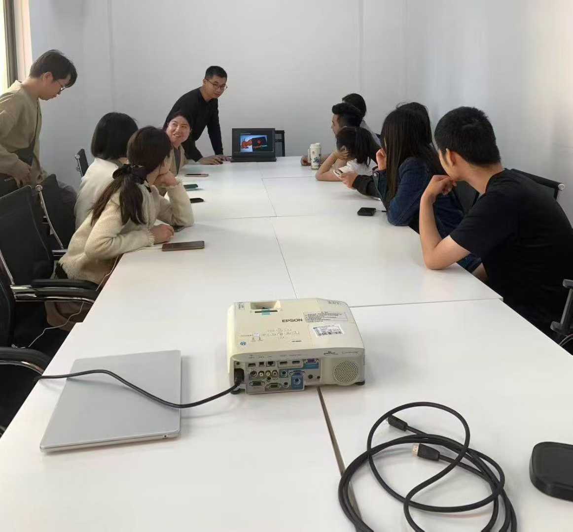 周末，我开了一场“OpenClaw线下交流会”